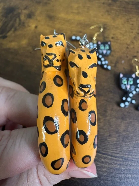 Cat & Leopard Funky Earring Bundle - Picture 6 of 11